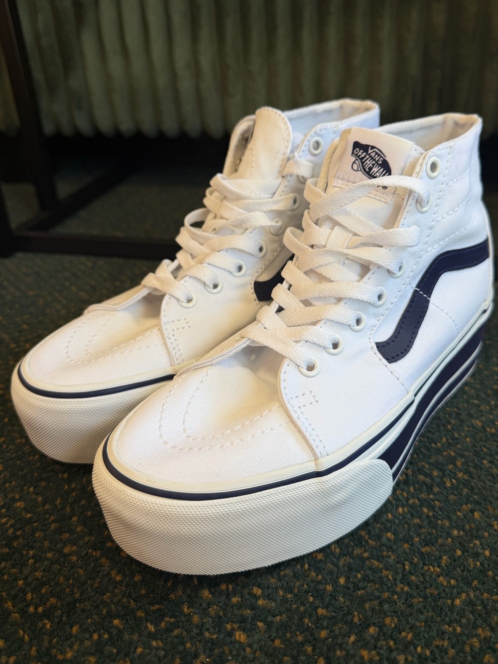 Vans White & Navy High-Top Platform Sneakers